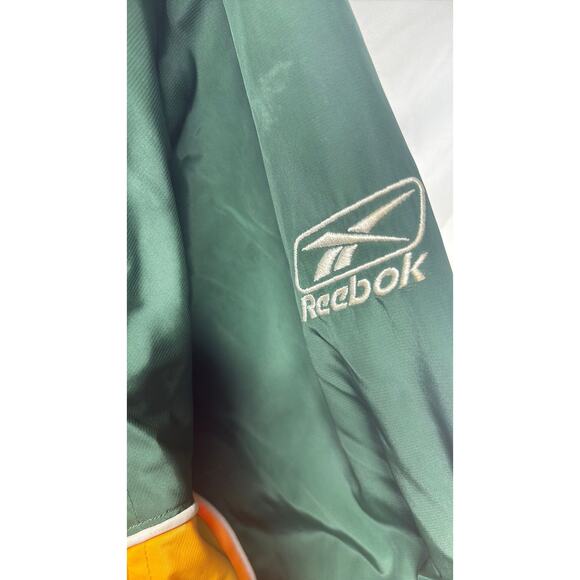 Vintage green bay packers jacket by Reebok, NFL on field team apparel - Picture 4 of 8